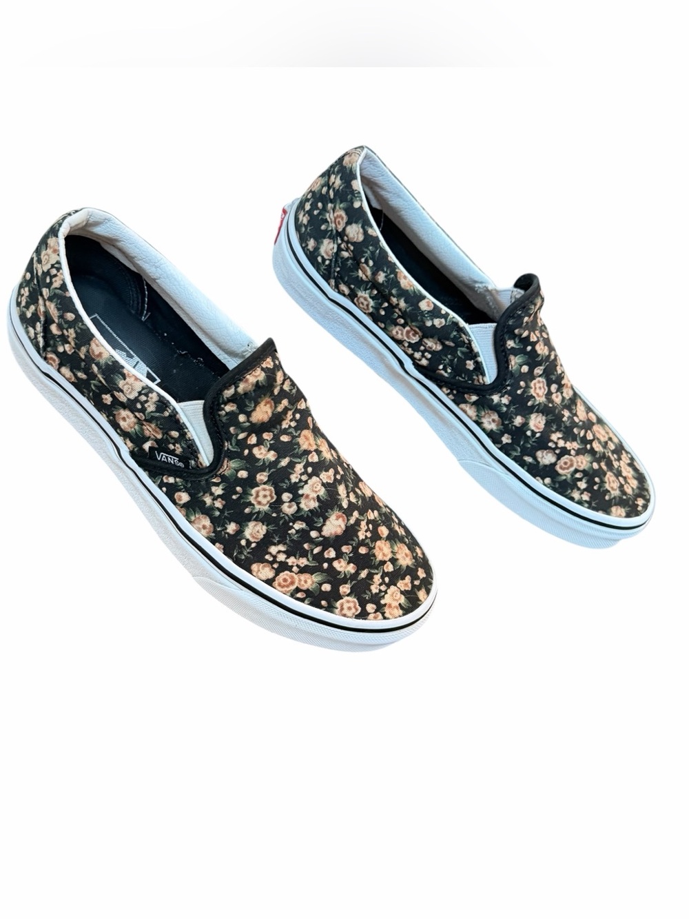 Vans ‘Rose Dreams’ Slip-On Black Floral Casual Retro Skater Sneakers  Sz M6.5/W8 - Picture 2 of 8